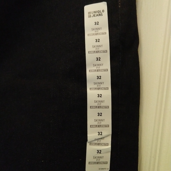 Host Pick 🎉 Uniqlo jeans - Picture 7 of 7